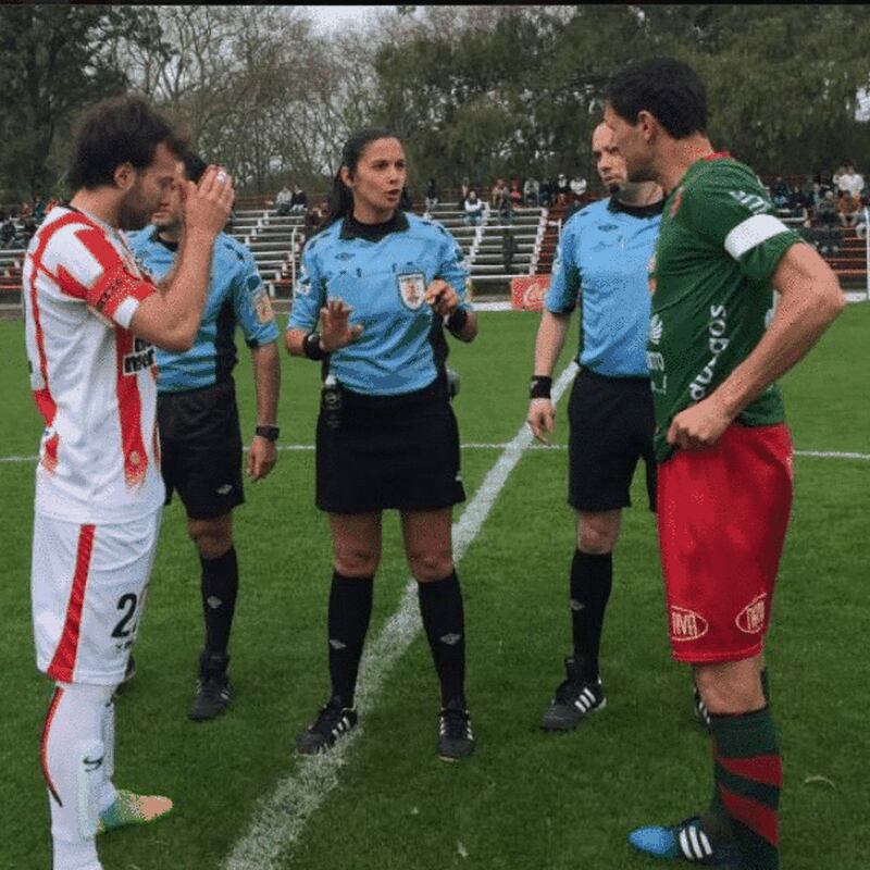 Uruguay tiene a su primera árbitro de Primera División