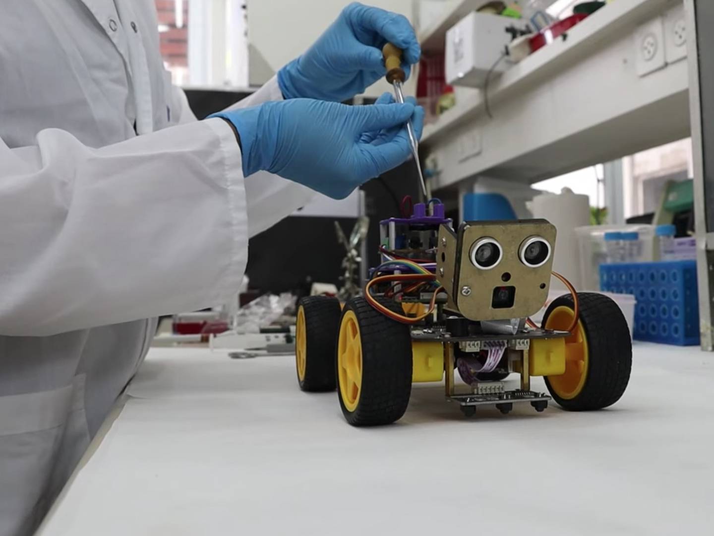 Así es Keyper, el 'perro robot' made in Spain que detecta fugas de gases