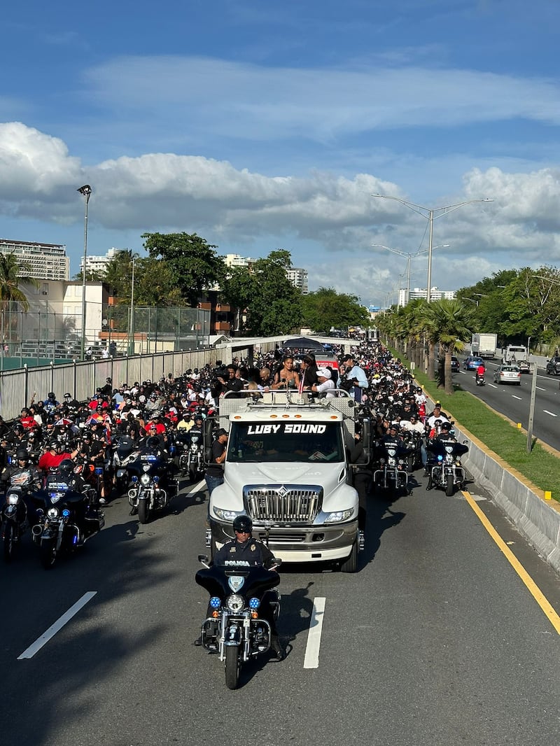 Caravana de recibimiento de Maripily Rivera en Puerto Rico