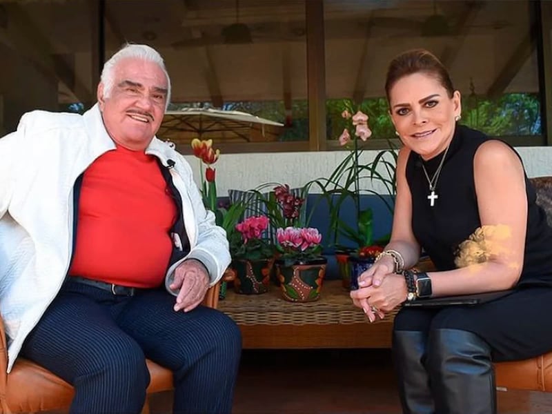 Mara Patricia Castañeda y Vicente Fernández