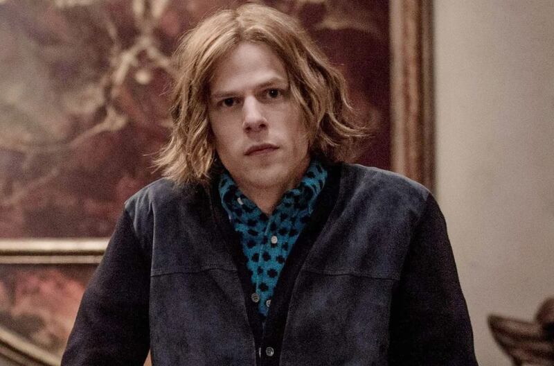 Jesse Eisenberg como Lex Luthor.