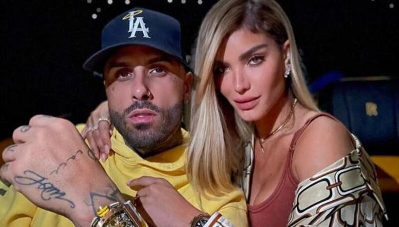 Nicky Jam y Aleska Génesis