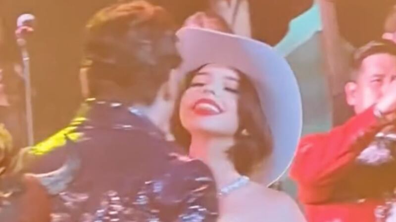 La cantante fue invitada al segundo concierto que Christian Nodal tuvo en Monterrey