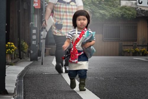 Mi Primer Mandado, el polémico show japonés sobre niños pequeños que salen solos a la calle a hacer las compras 